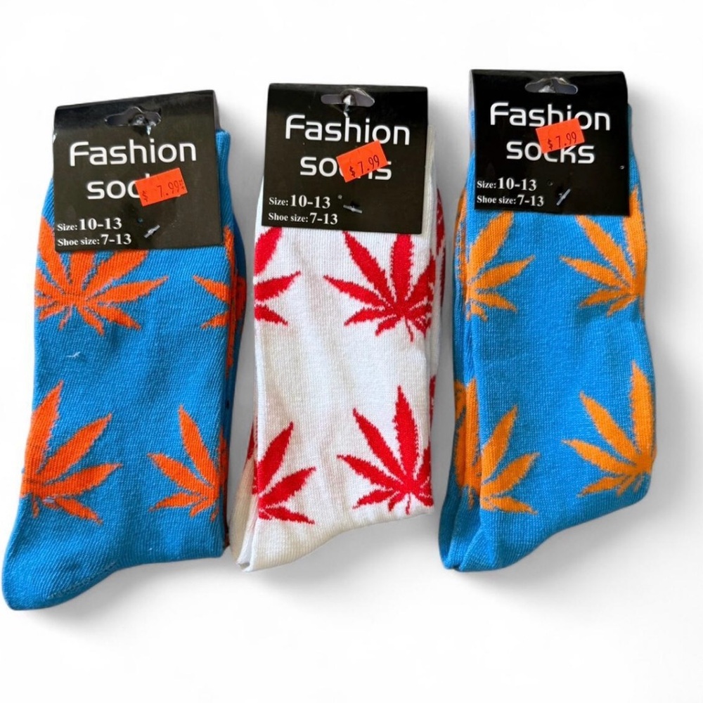 Unisex adult cannabis weed Pattern Socks Set size 10-13